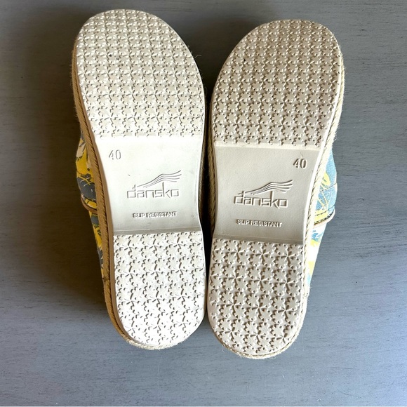 Dansko Victoria Canvas Tahiti Yellow Floral Print Espadrille Trim Work Clog 40 - Picture 12 of 15